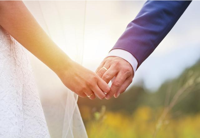 重庆市侦探取证：发现老婆出轨了最聪明的处理方法
